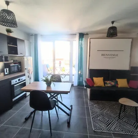 Apartment Confidence Urbaine - Coup De Coeur Pour Ce Joli ! Mae-3154
